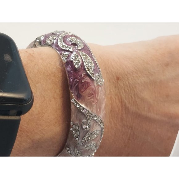 CRYSTAL STUDDED HINGED BANGLE BRACELET  PINK ENAMEL USA - Picture 7 of 7